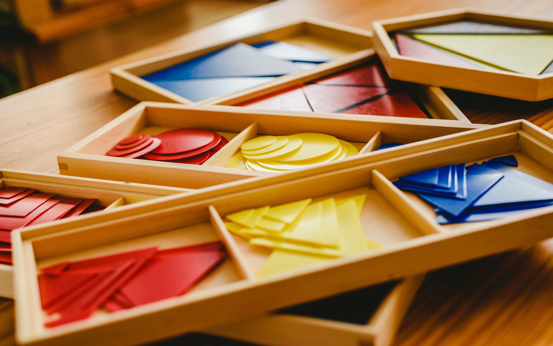 puzzes pieces in box